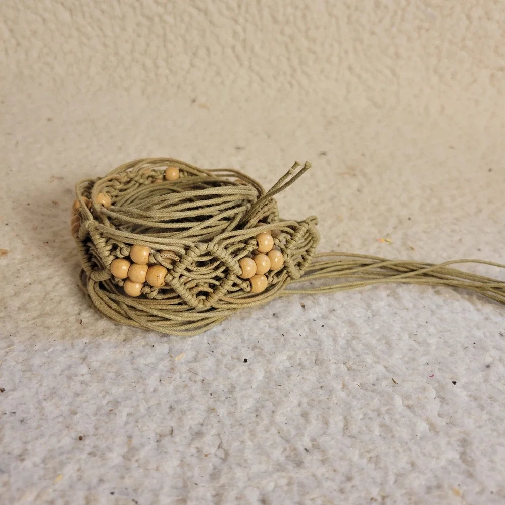 Unbranded Macrame Belt Women OS Olive Green Excellent Boho Wood Bead Tie Fringe